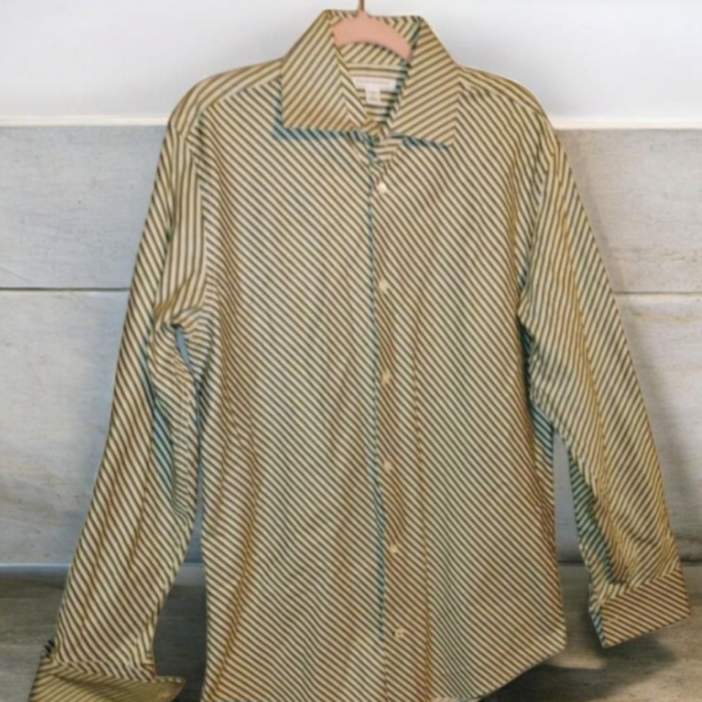 Banana Republic Long Sleeve Button Down Shirt
